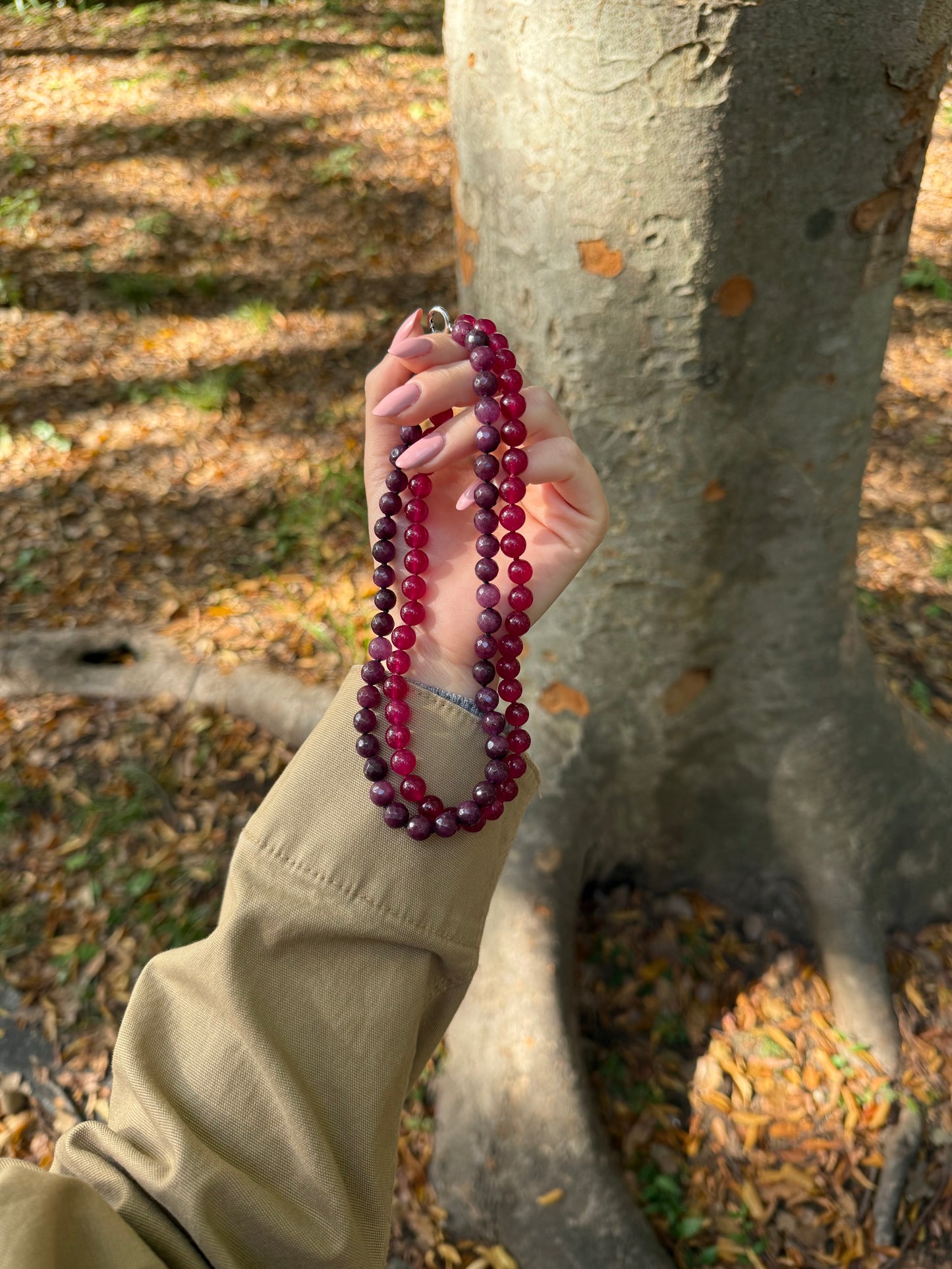 Grape wine agatha choker