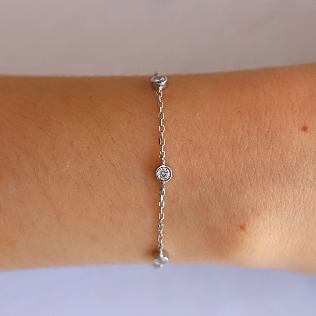 Separate Bezel Bracelet