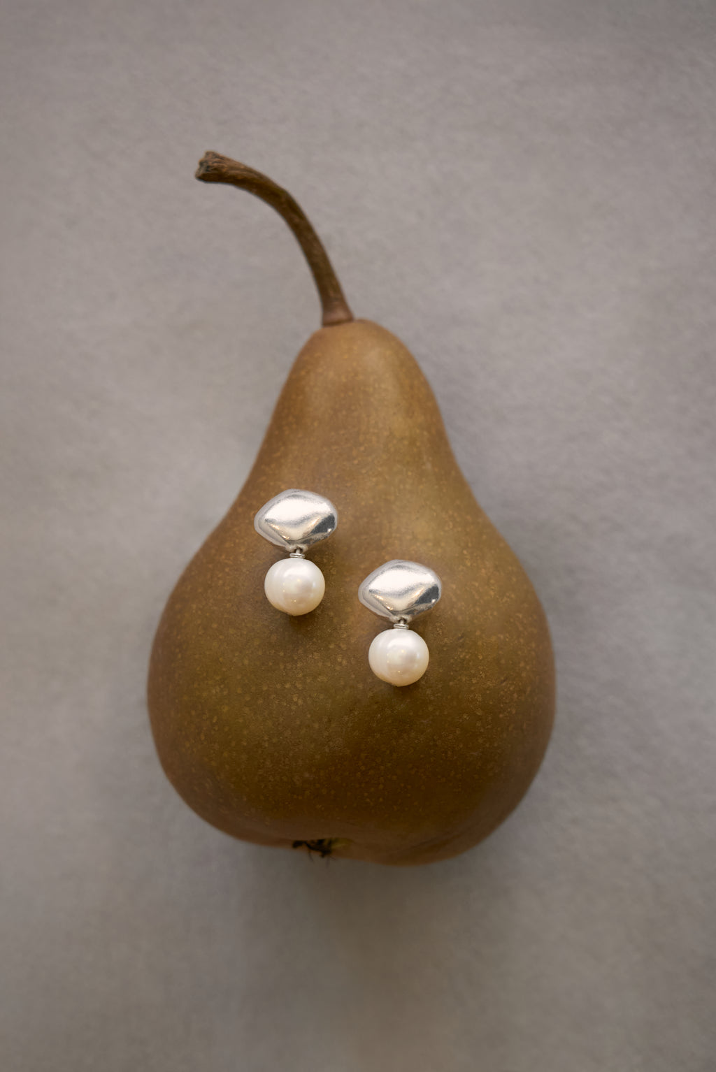 Chunky Pearl Earrings