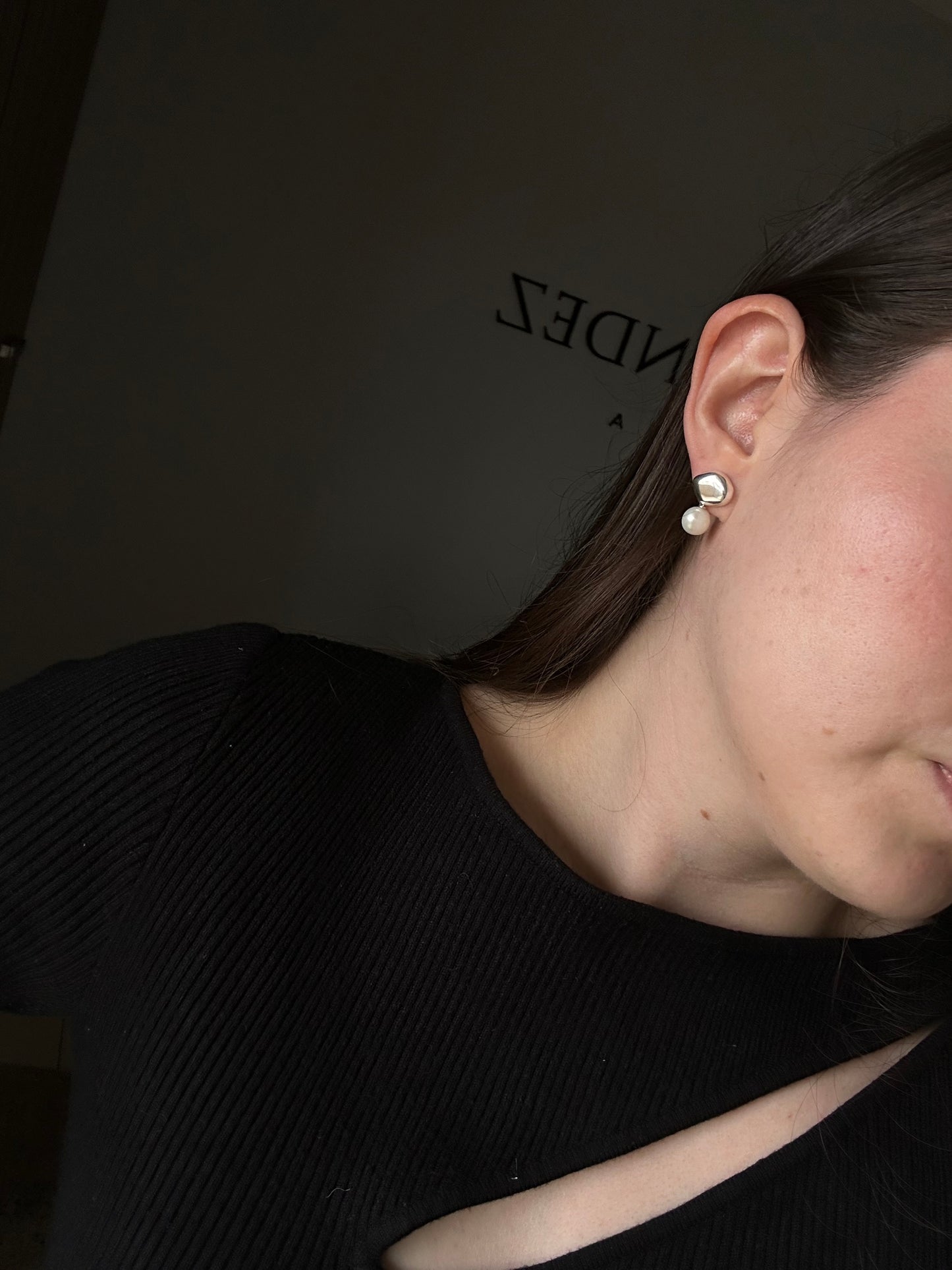 The Pearl Chunk Earrings