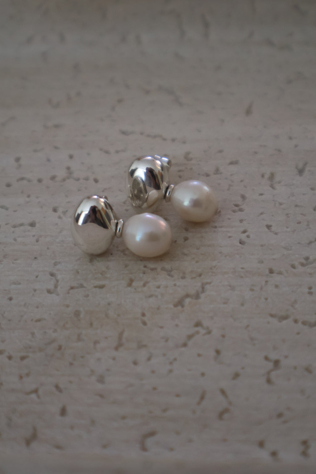 Chunky Pearl Earrings