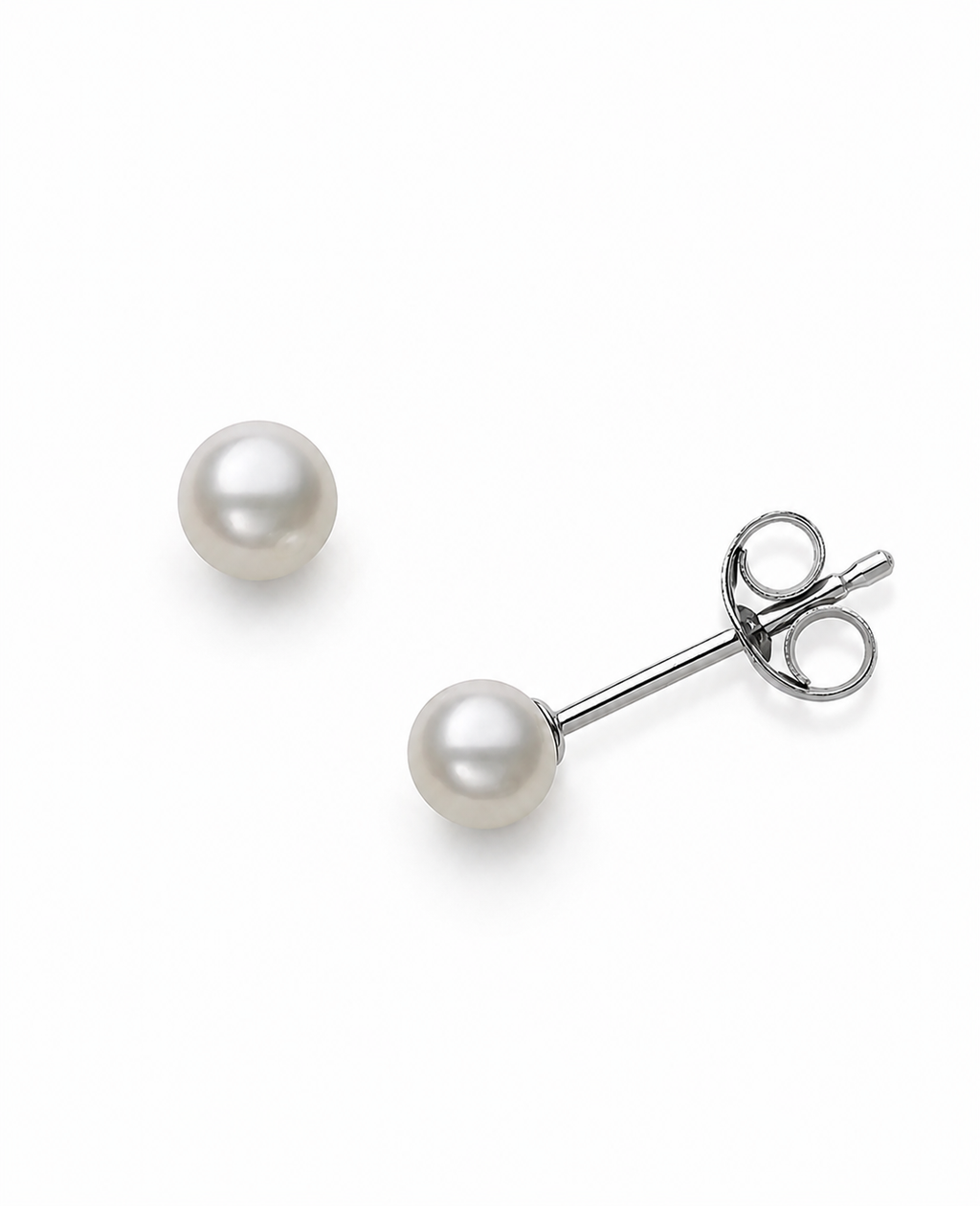 Small Button Pearl Studs