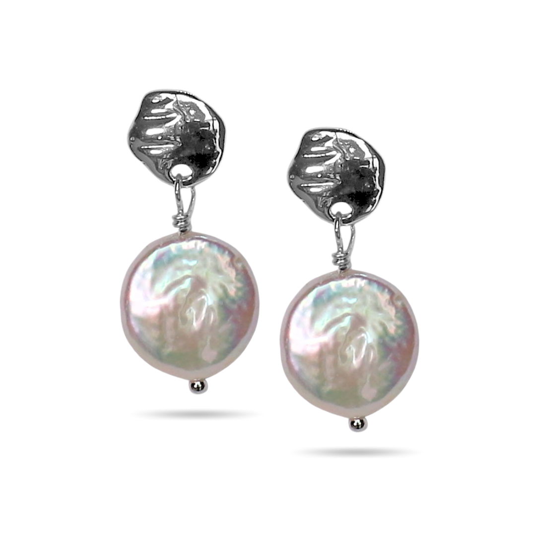 Seashell chunk pearl earring