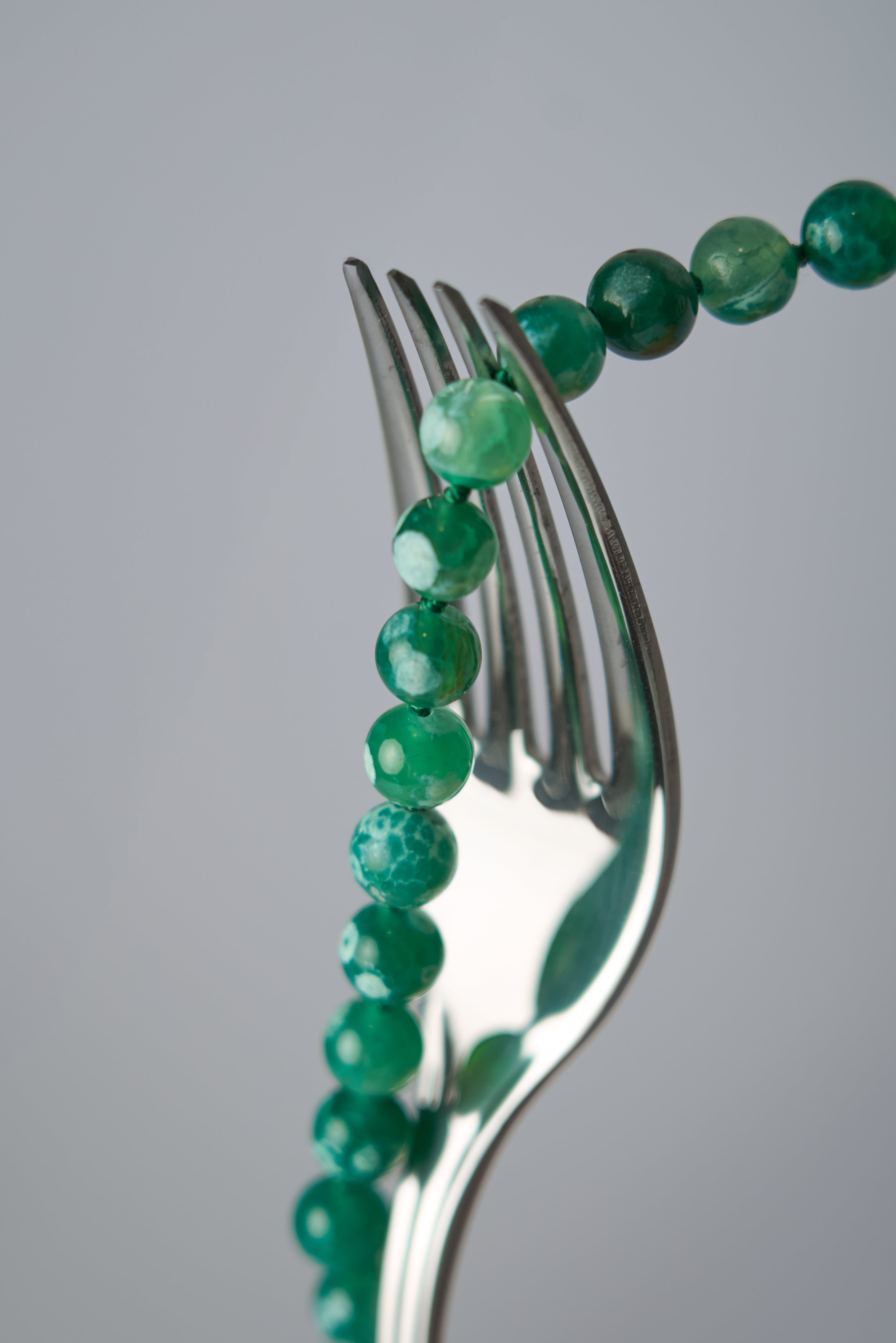 Green and white ágatha choker