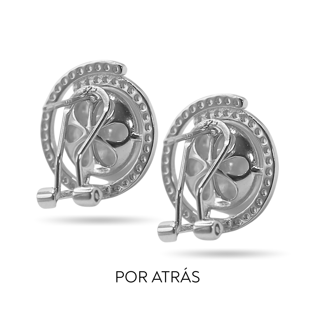 Round twirl pearl studs