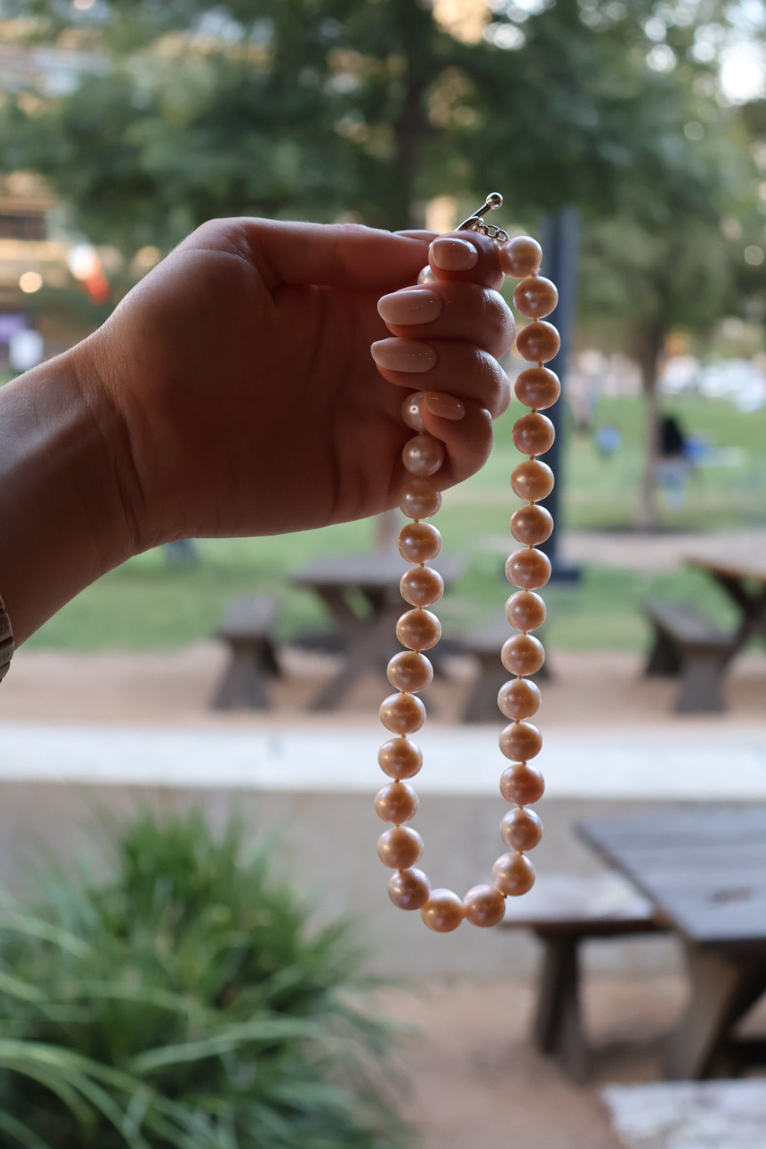 Pink chunky pearl choker