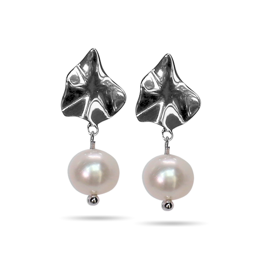 Leaf chunk pearl earring