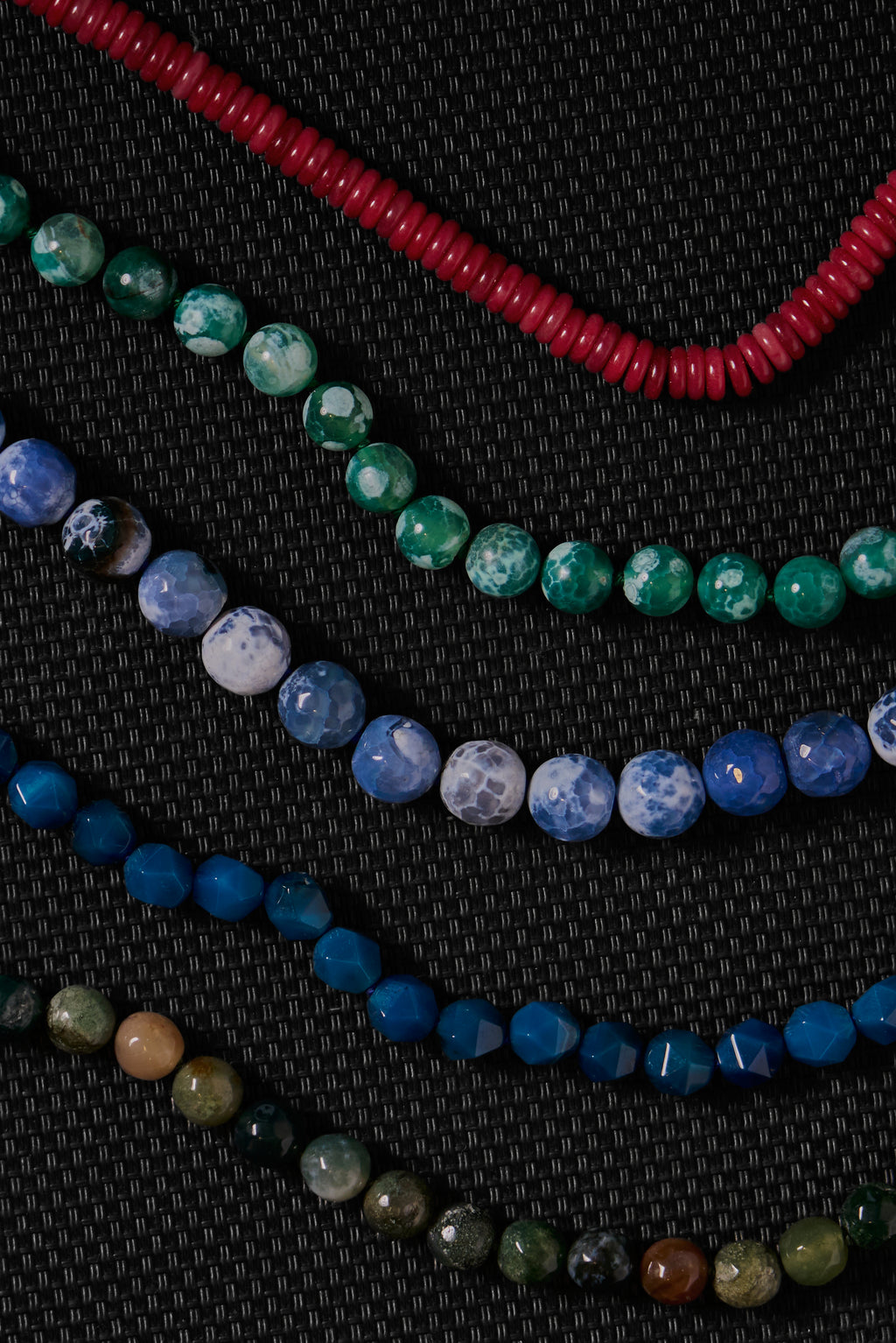 Blue and white ágatha choker