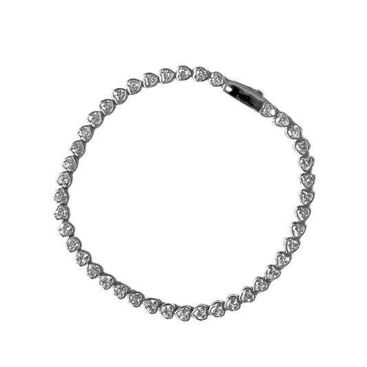 Heart bezel tennis bracelet