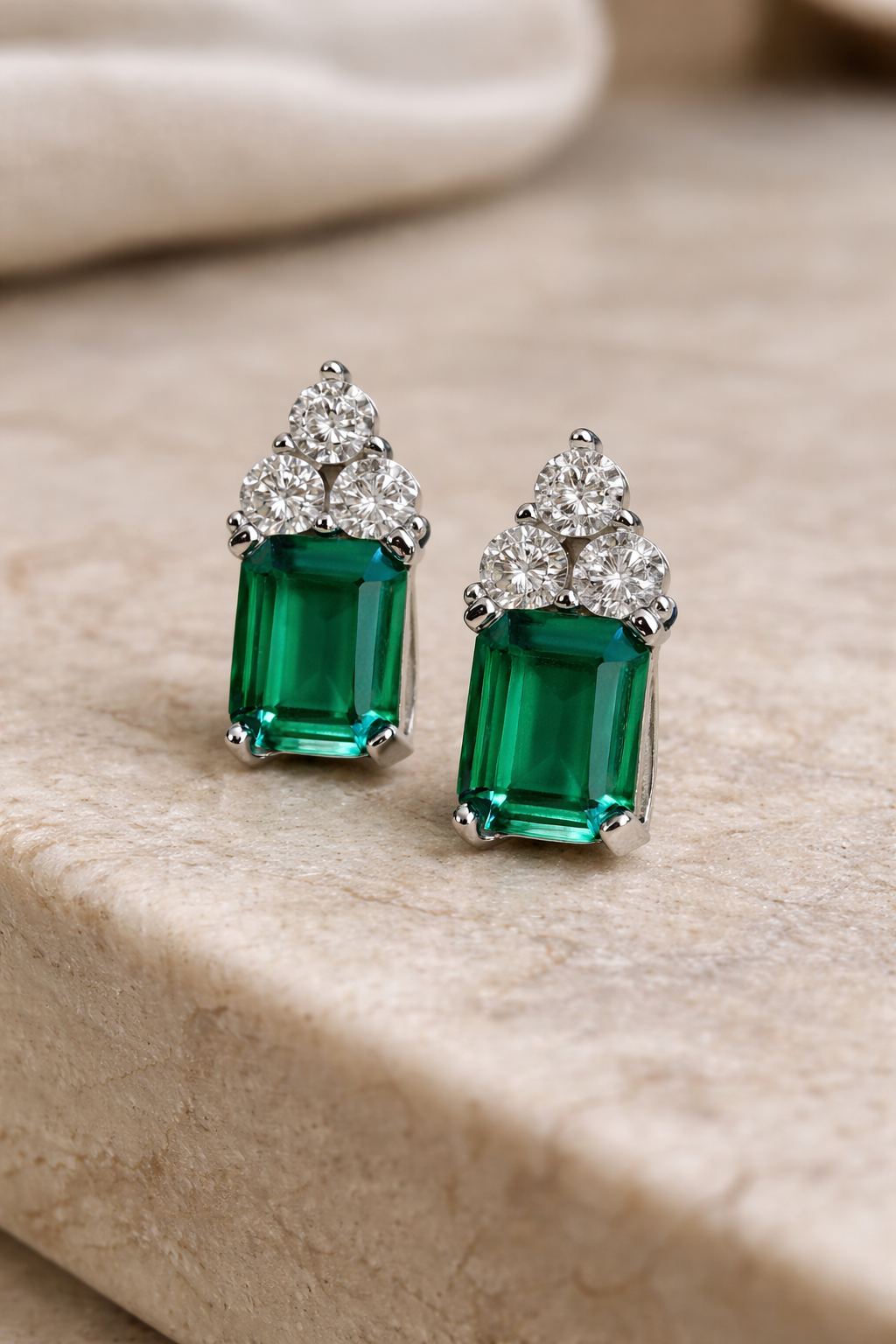 Green squared 3 dot studs