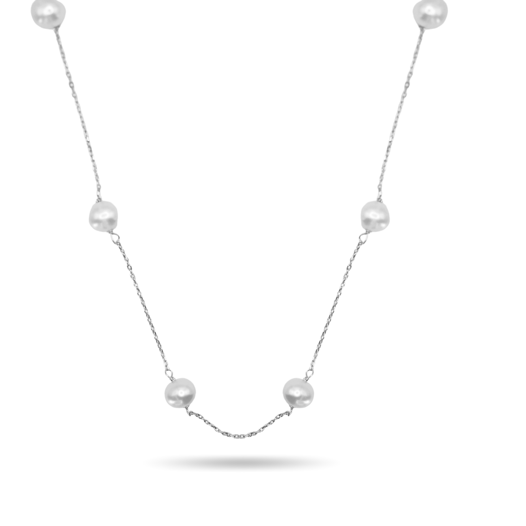 Separate pearl choker