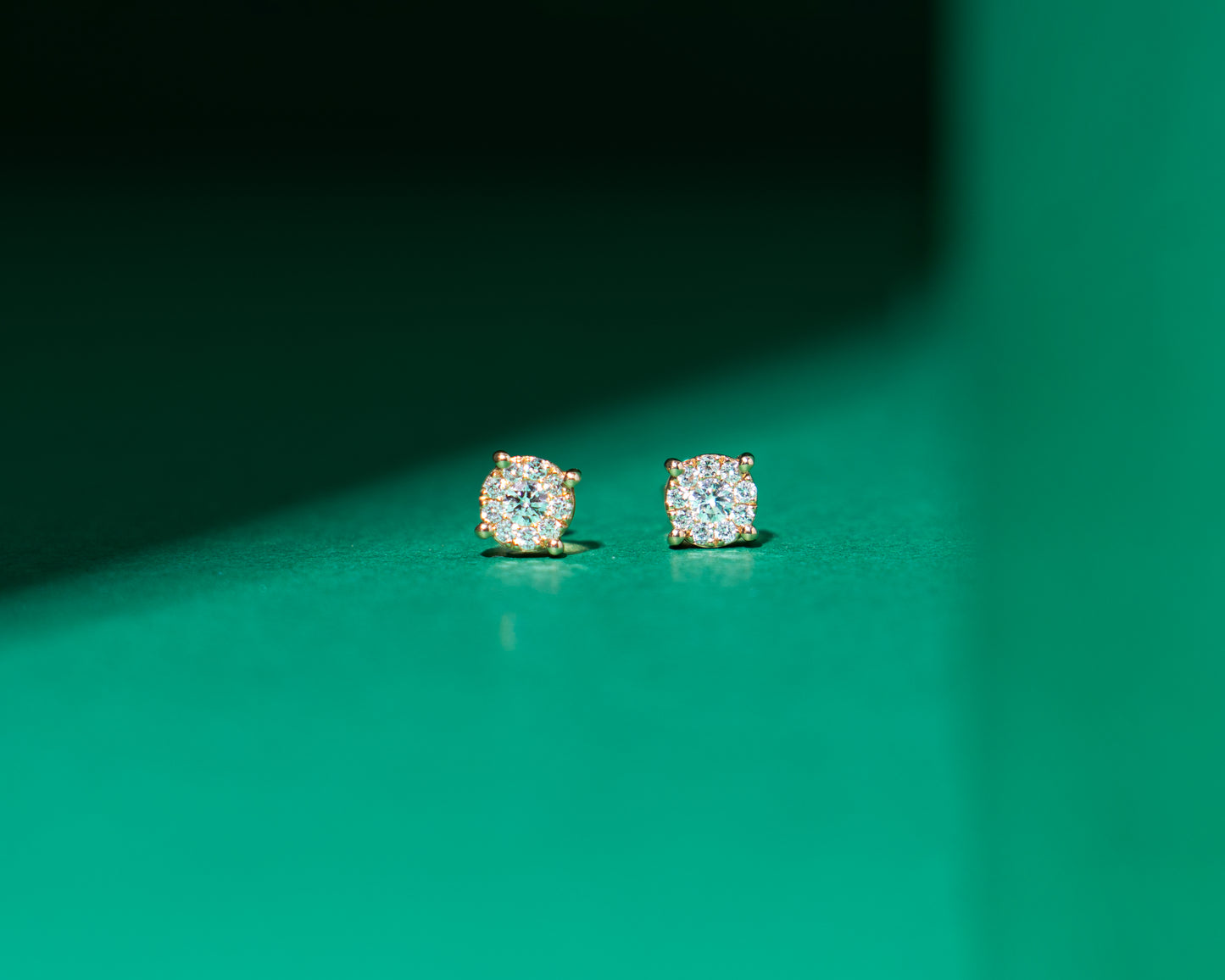 Ilussion diamond studs