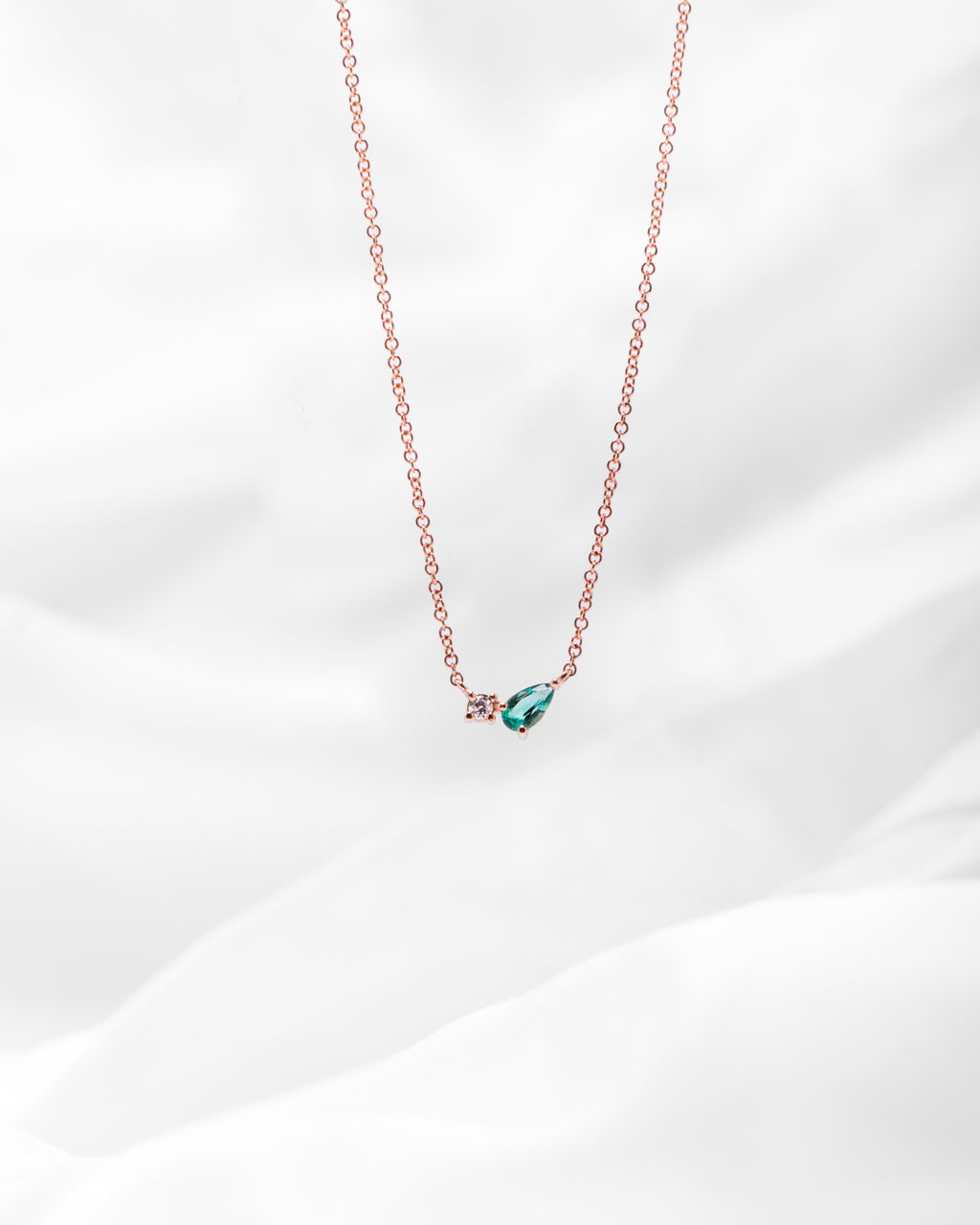 Emerald and diamond necklace